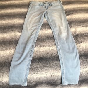 Hollister Light Wash Jegging